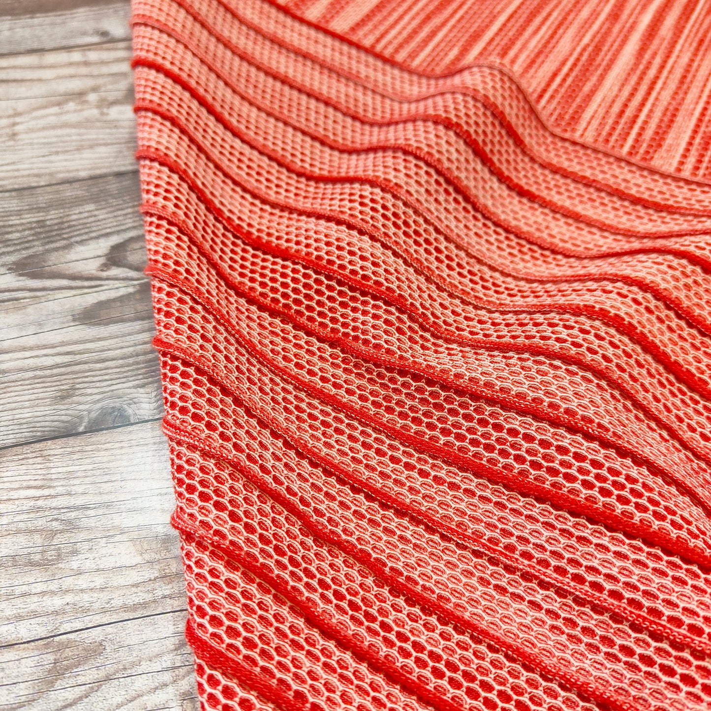 Honeycomb Stretch Cranberry Marl