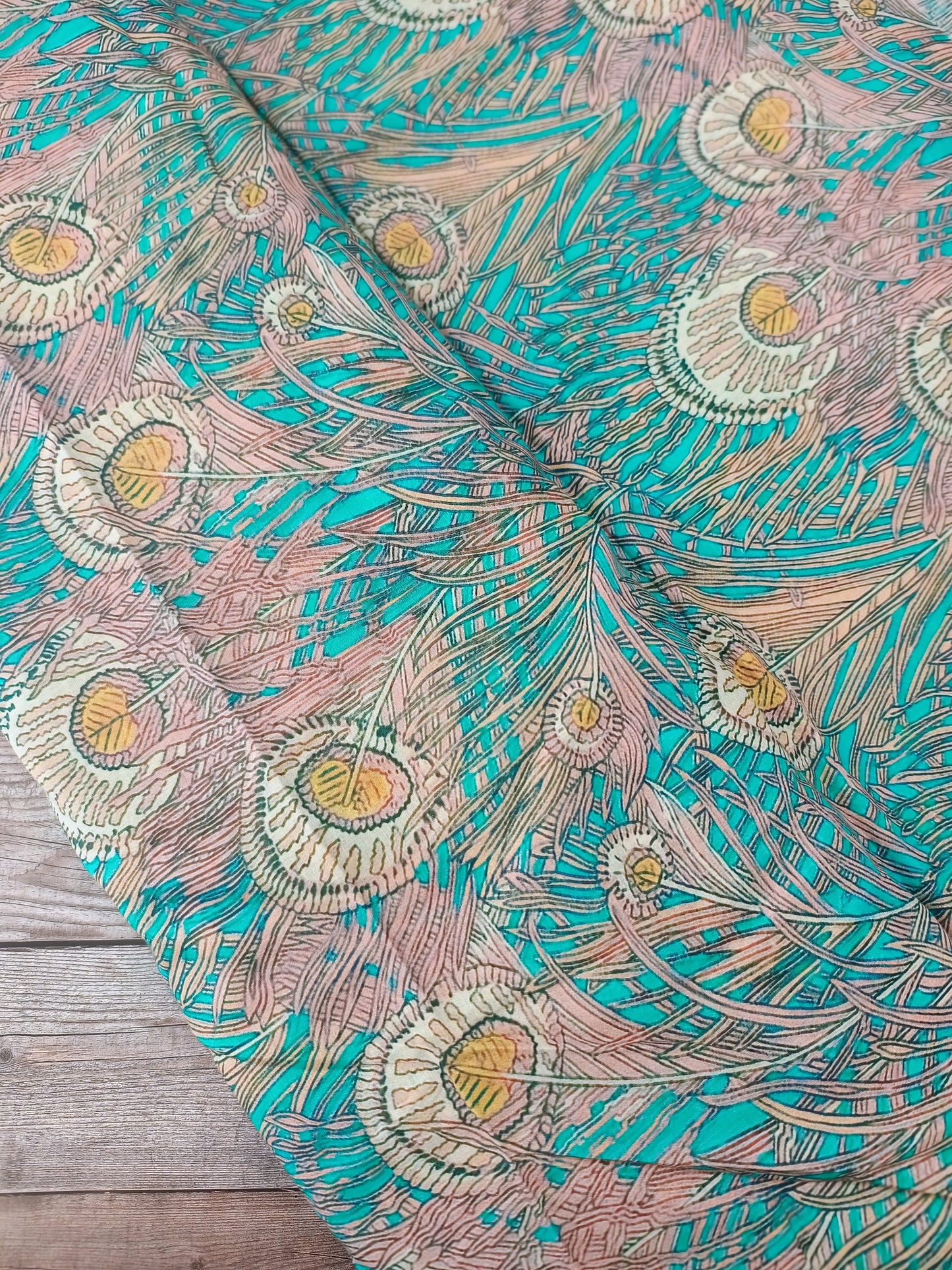 Peacock Feathers Cotton Lawn