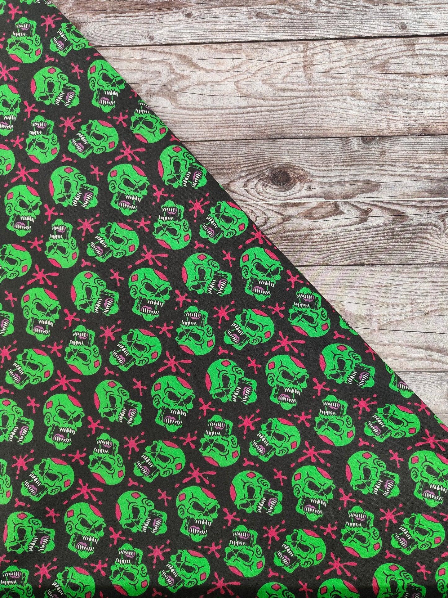 Dead Funny Skull Polycotton