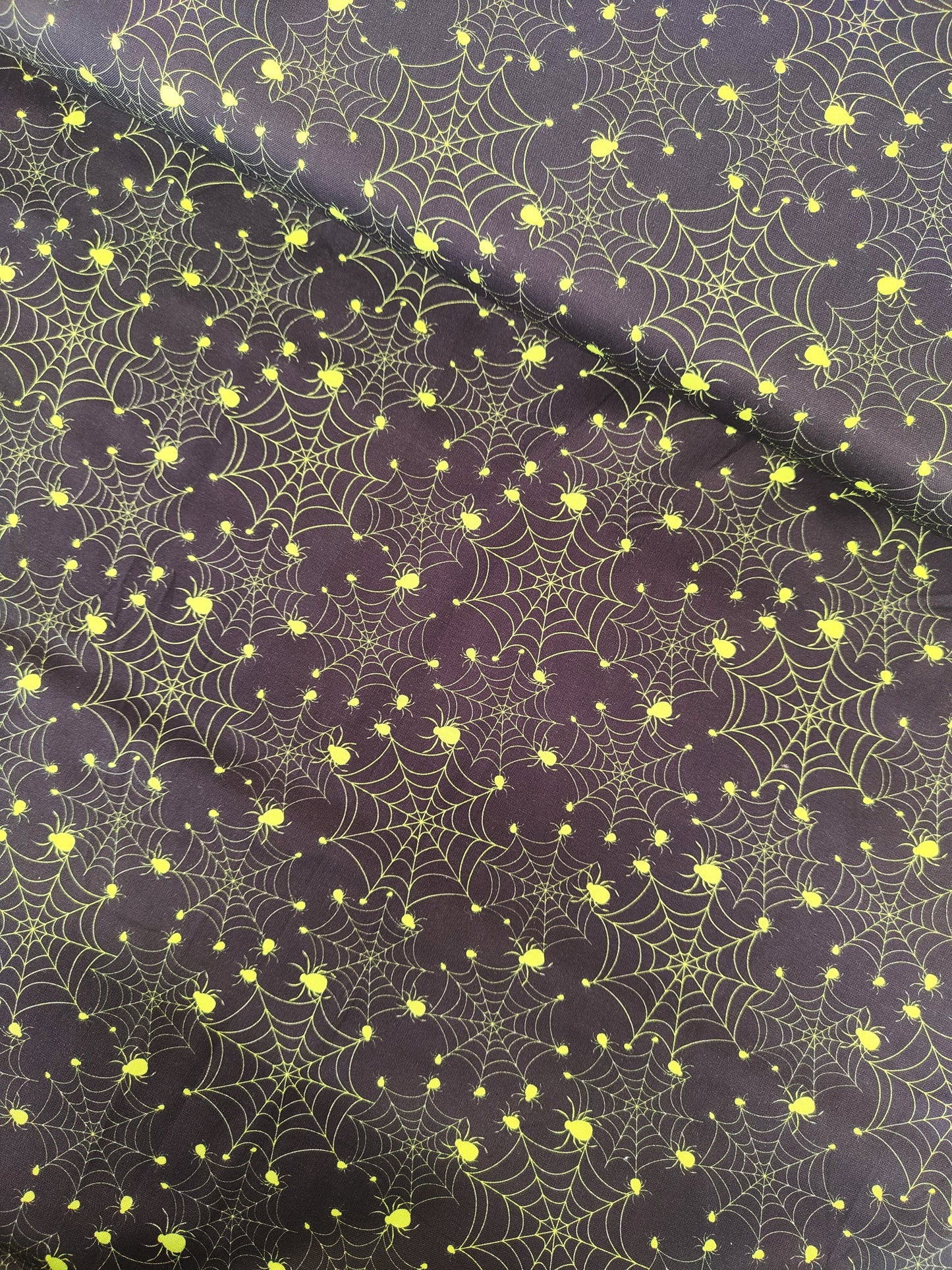 Glowing Spiders Cotton