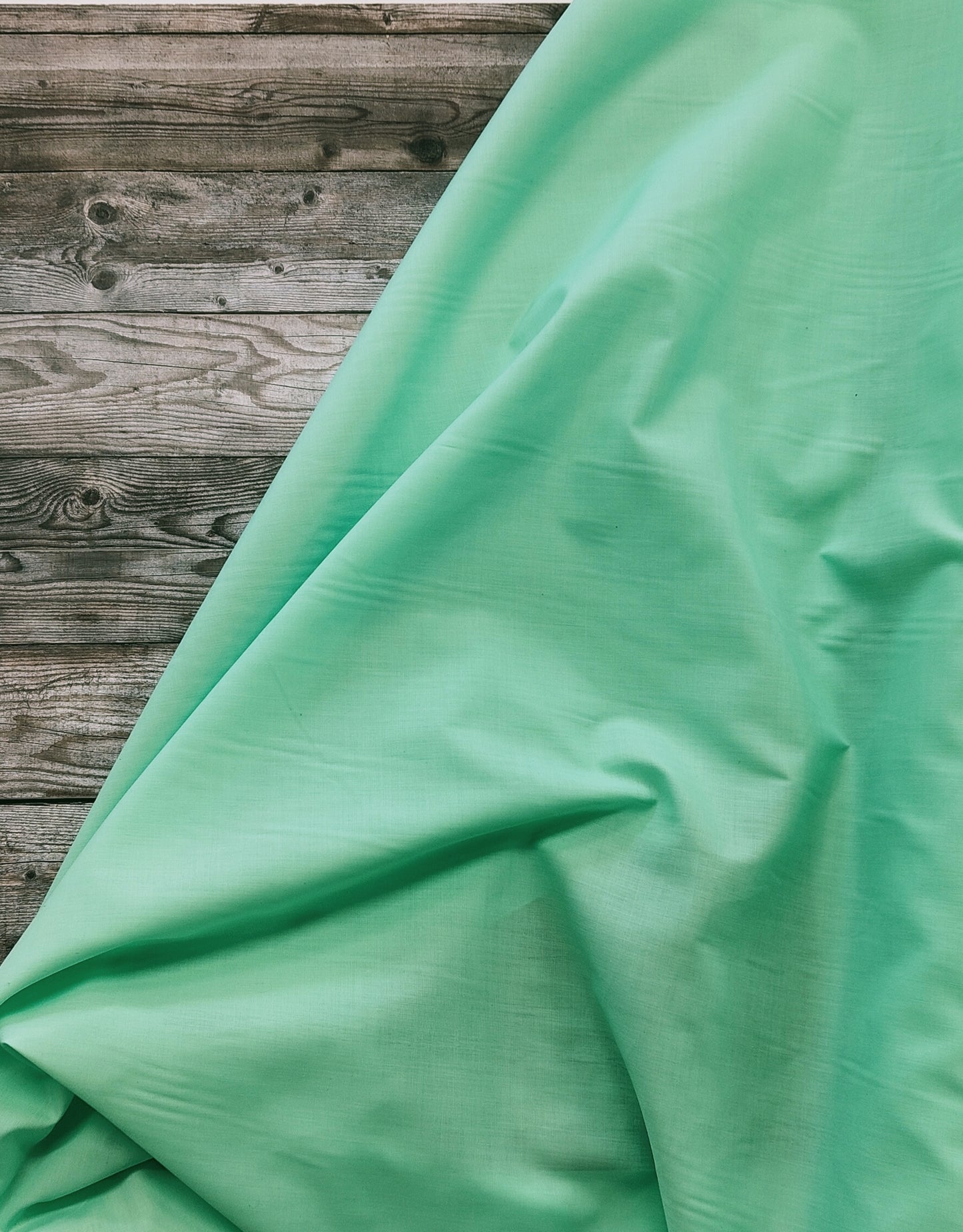 Spearmint Plain Polycotton