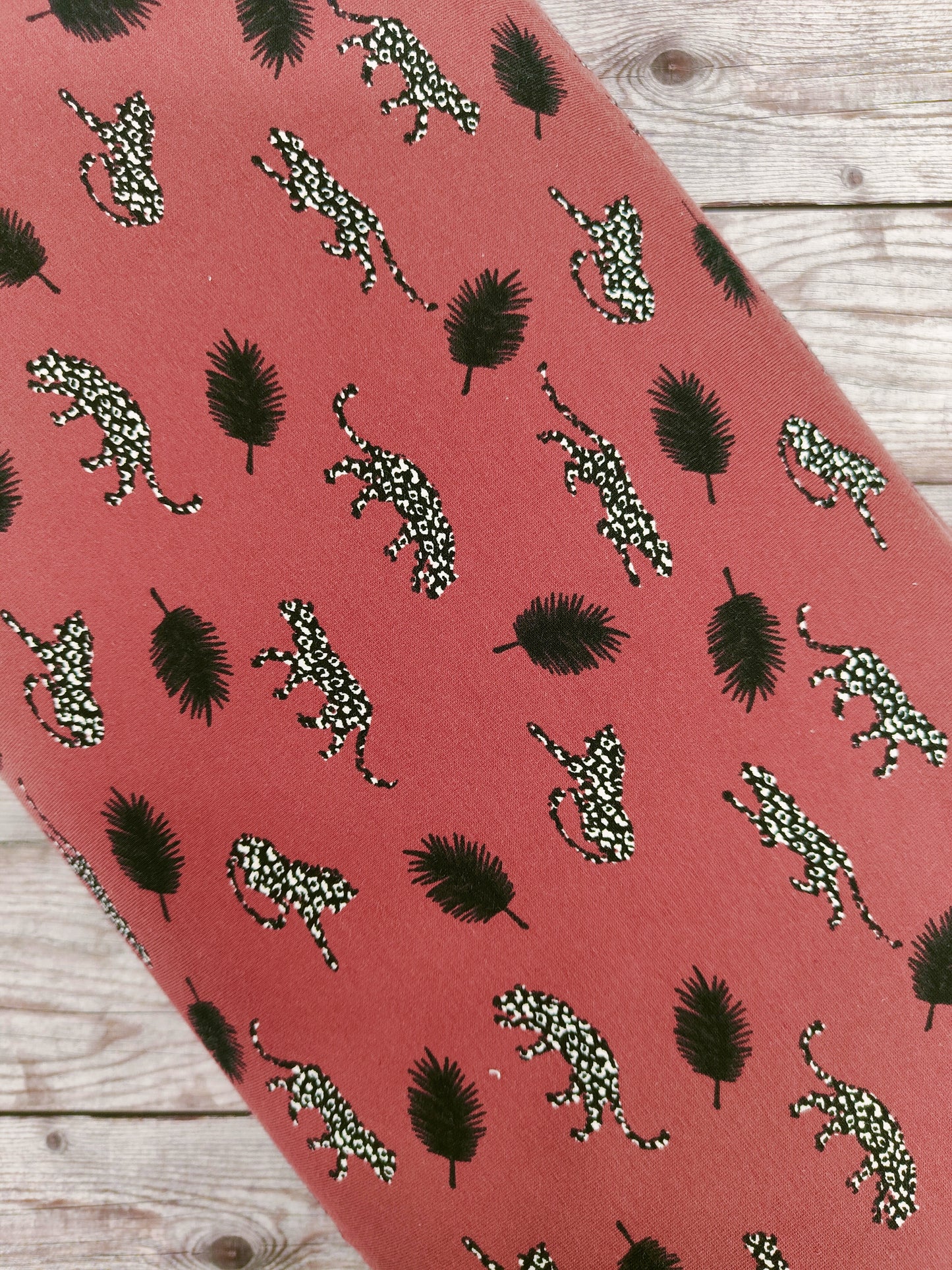 Feline & Feathers Cotton Jersey 54cm