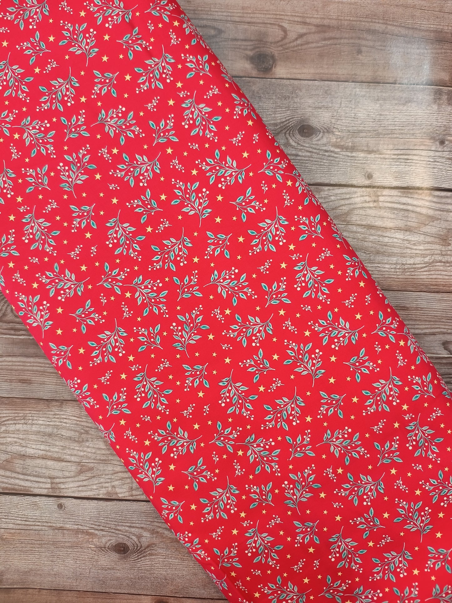 Jewelled Christmas Berry Mistletoe Cotton