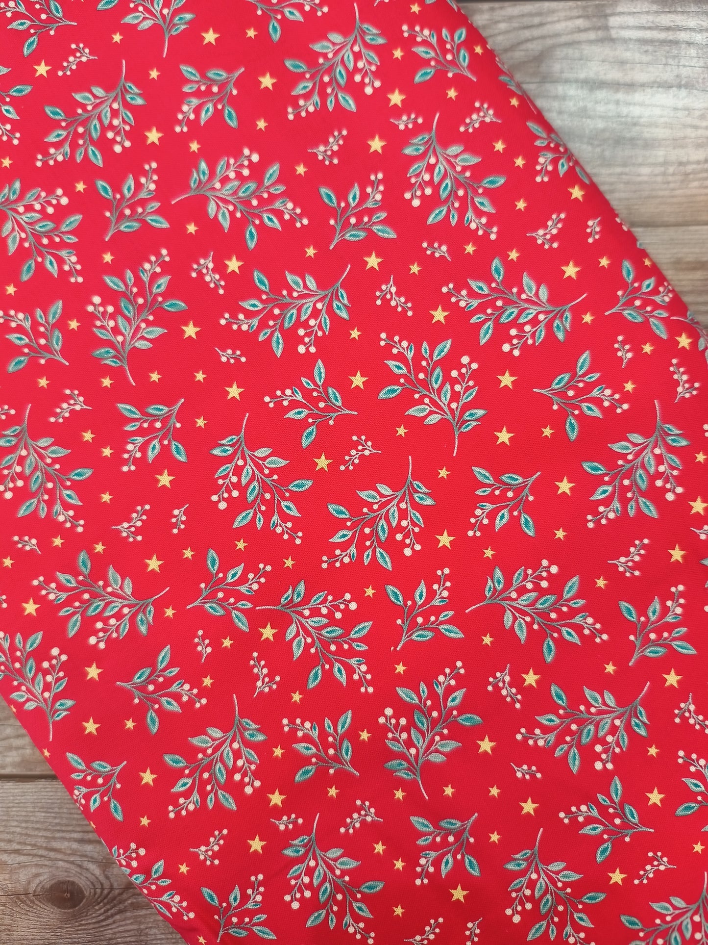 Jewelled Christmas Berry Mistletoe Cotton