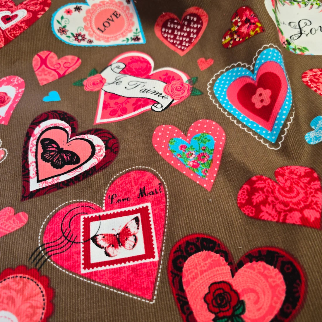 Floral Hearts Needlecord Corduroy 1.44m